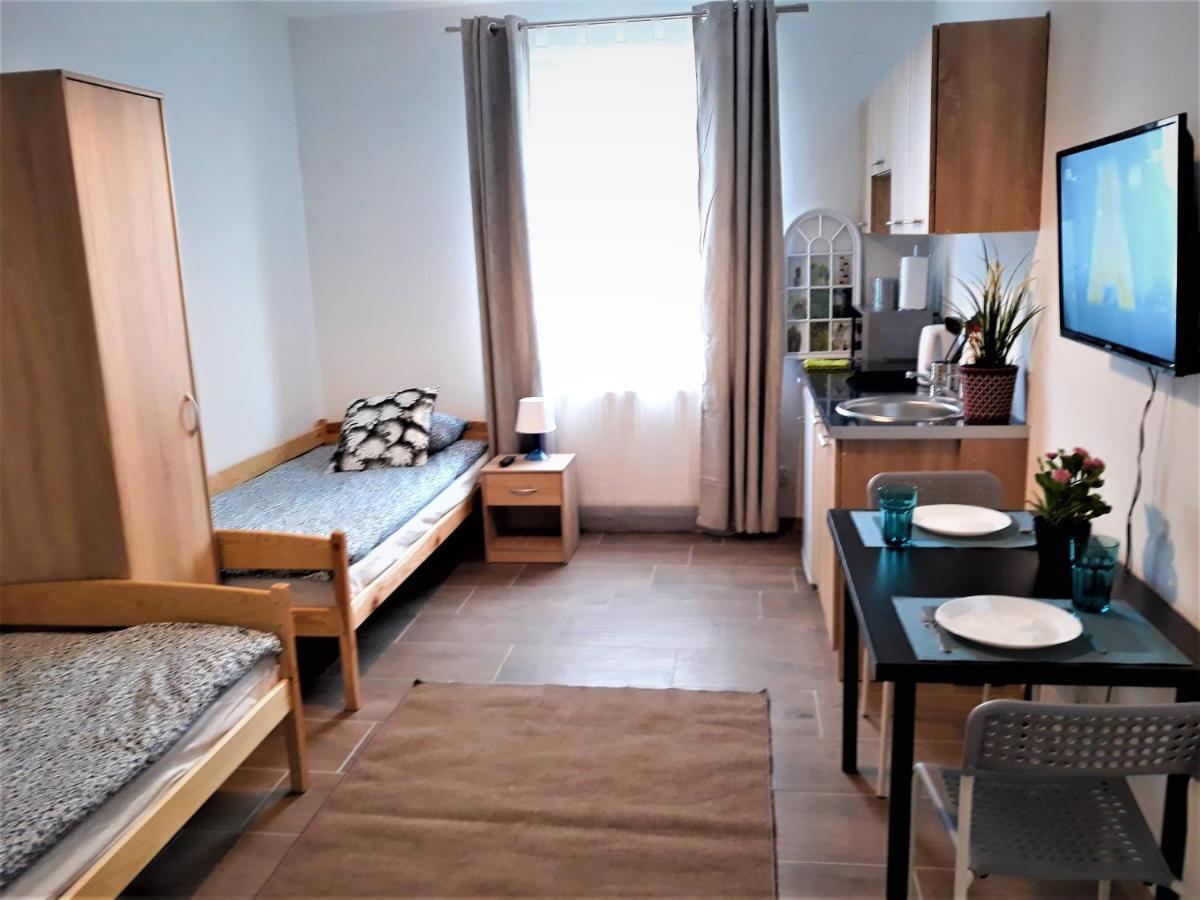 Pokoje - Studio Gliwice I Przy Onkologii Extérieur photo