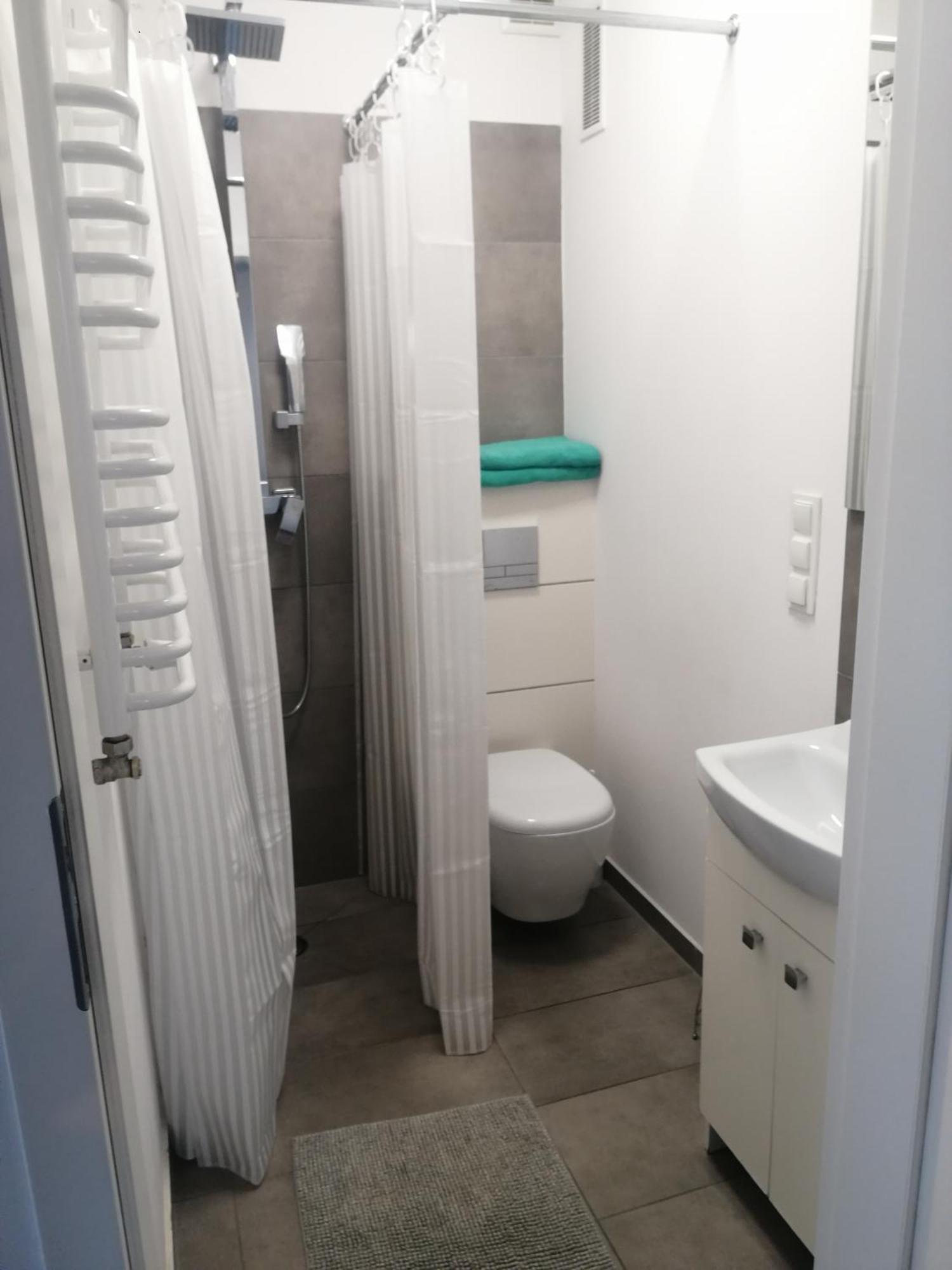 Pokoje - Studio Gliwice I Przy Onkologii Chambre photo