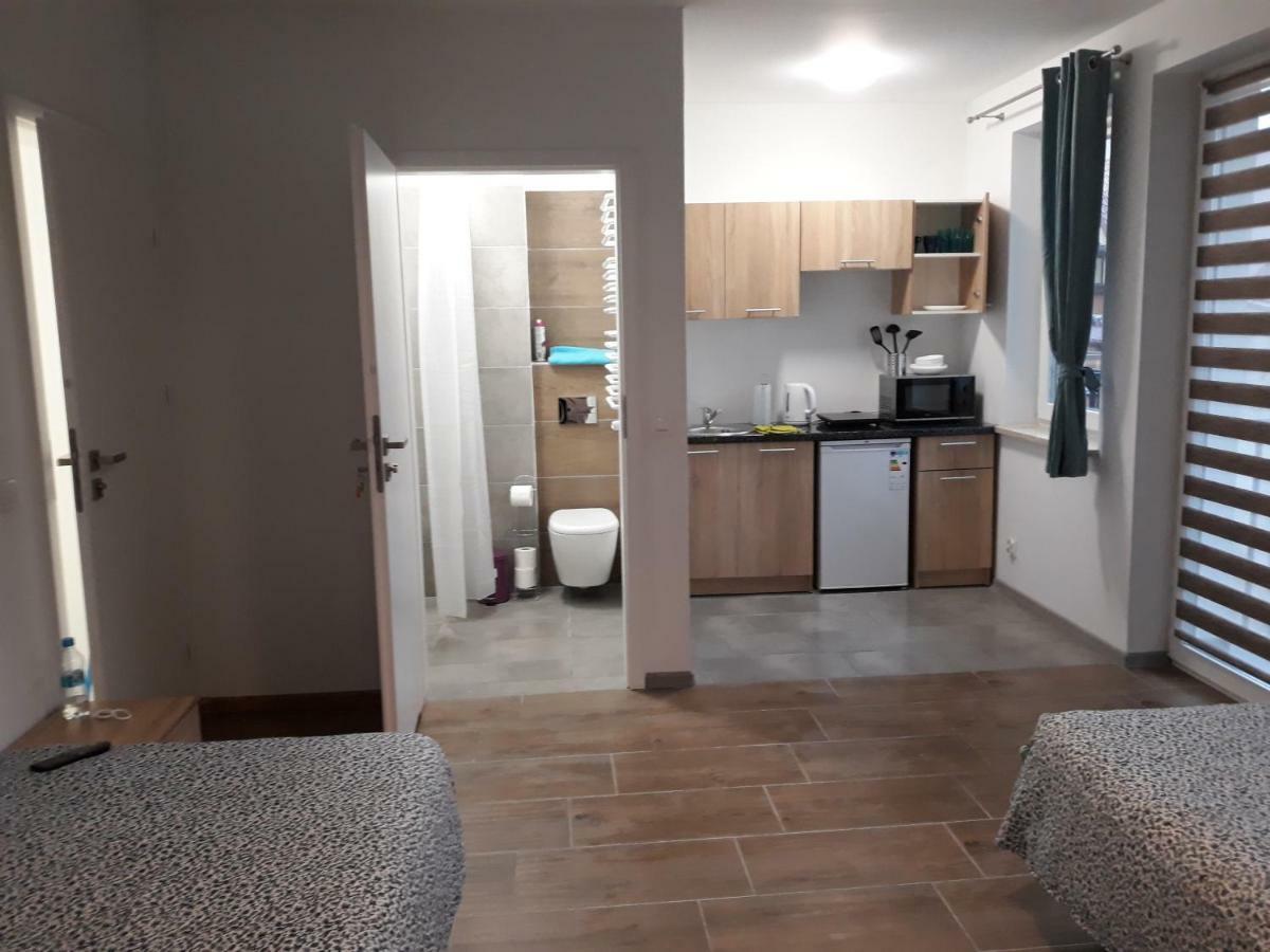 Pokoje - Studio Gliwice I Przy Onkologii Extérieur photo